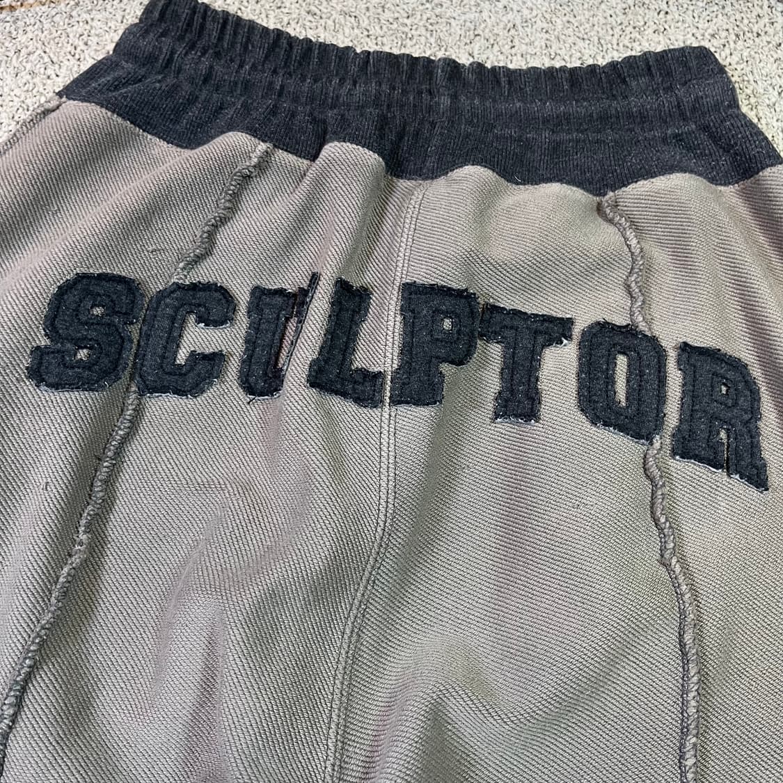 스컬프터 빅로고 스웻 팬츠 상품이미지3