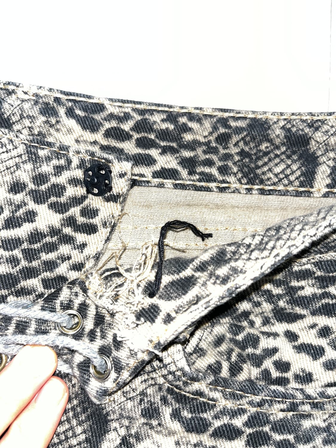 레오파드 스네이크 아일렛 레이스업 마이크로쇼츠 M 상품이미지3