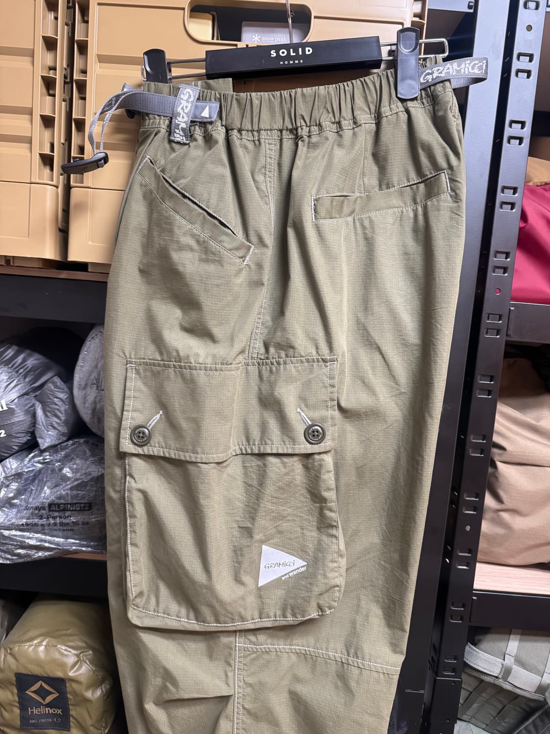 and wander 앤드원더 X 그라미치  밀리터리 와이드 팬츠 M 상품이미지3