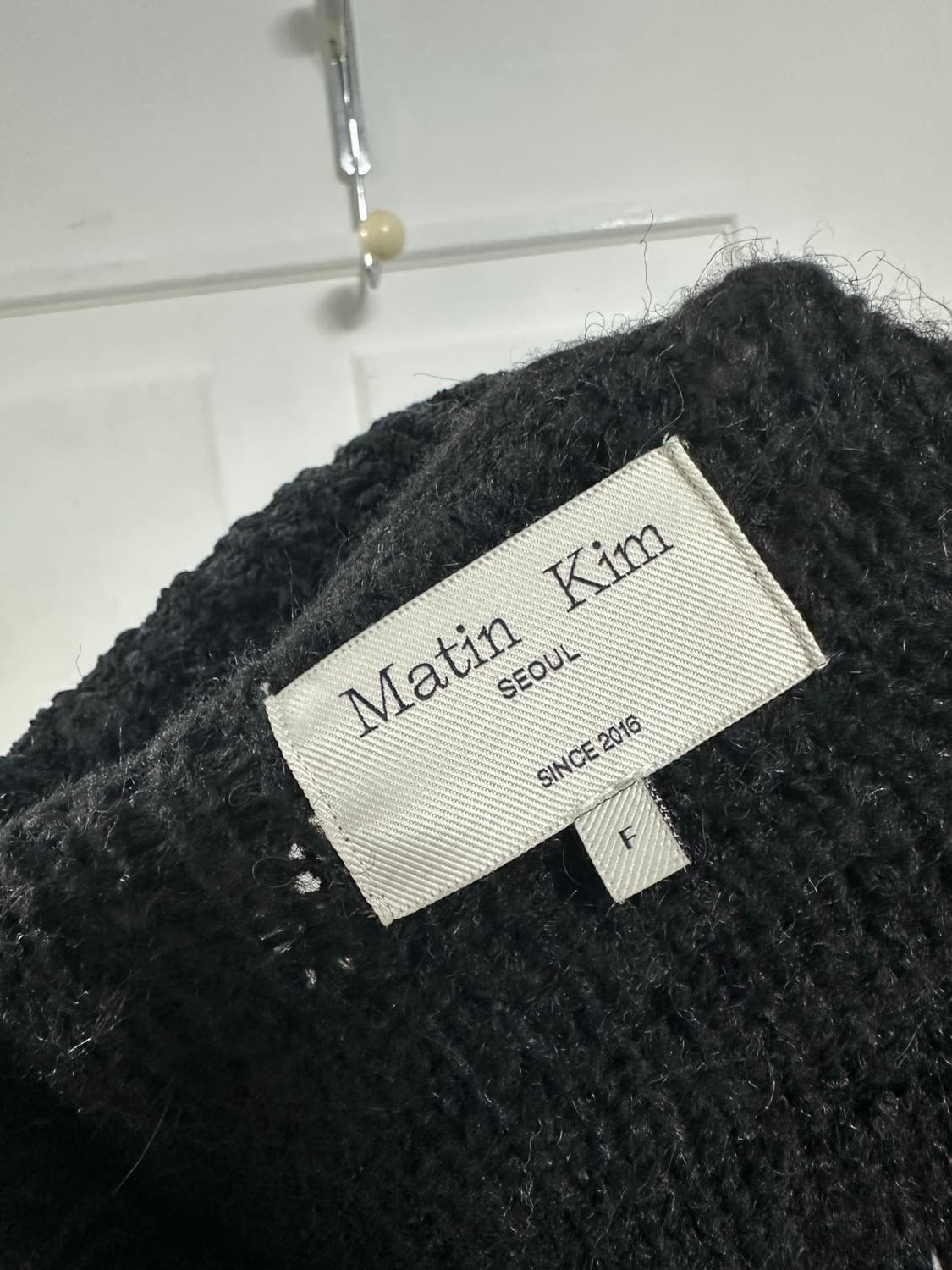 마뗑킴 레글런 백로고 니트 집업 상품이미지3