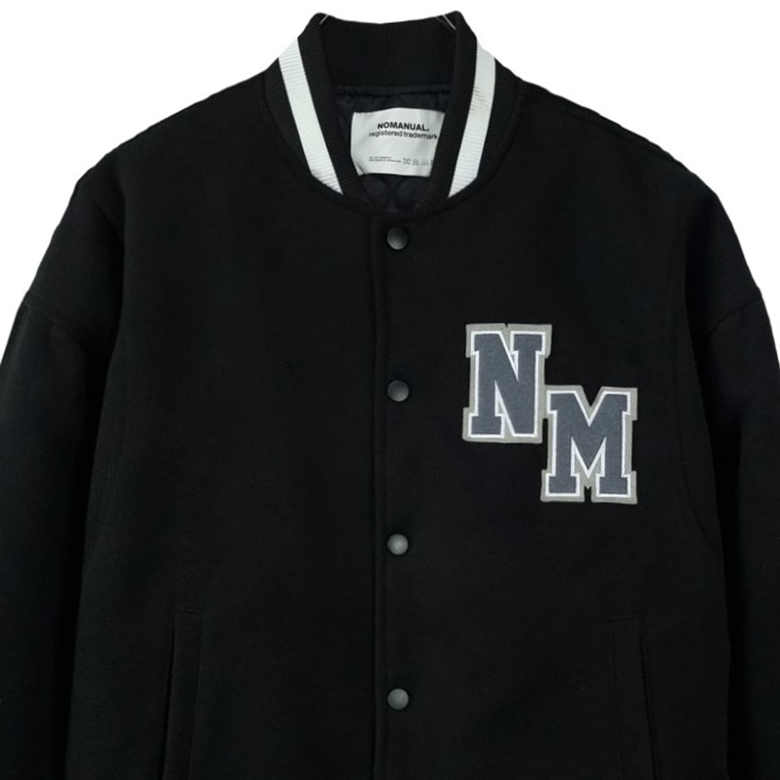 [노메뉴얼] 로고 패치 오버핏 모직 바시티 자켓 블랙 M19395 상품이미지4