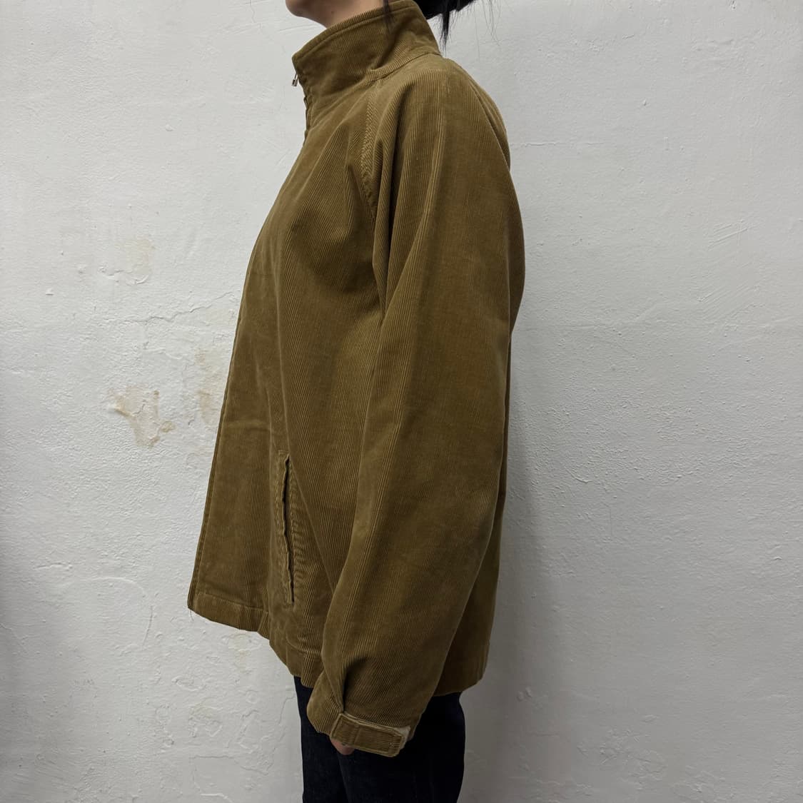 빔즈(OLD BEAMS) 브라운 코튼 코듀로이 하이넥 풀집업 블루종 자켓 상품이미지2