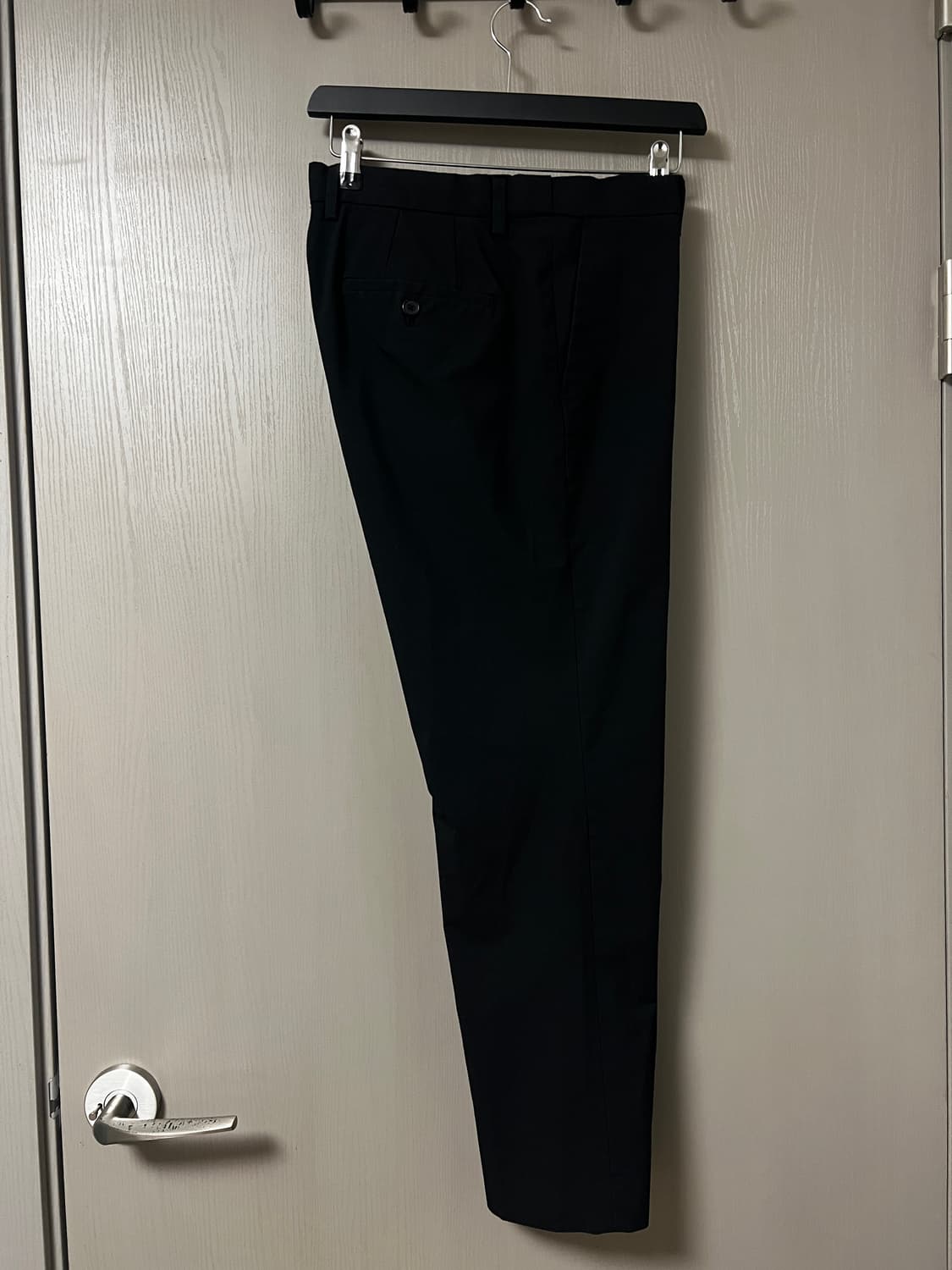 테이퍼드 히든 밴딩 크롭 슬랙스 상품이미지4