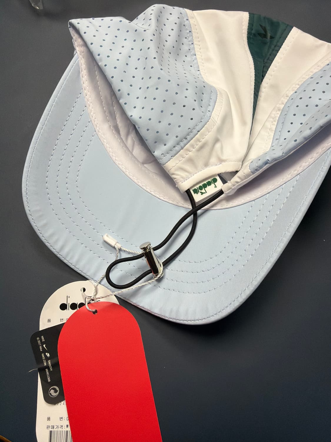 디아도라 윌슨 까스텔바작 데상트 테일러메이드 모자 상품이미지2