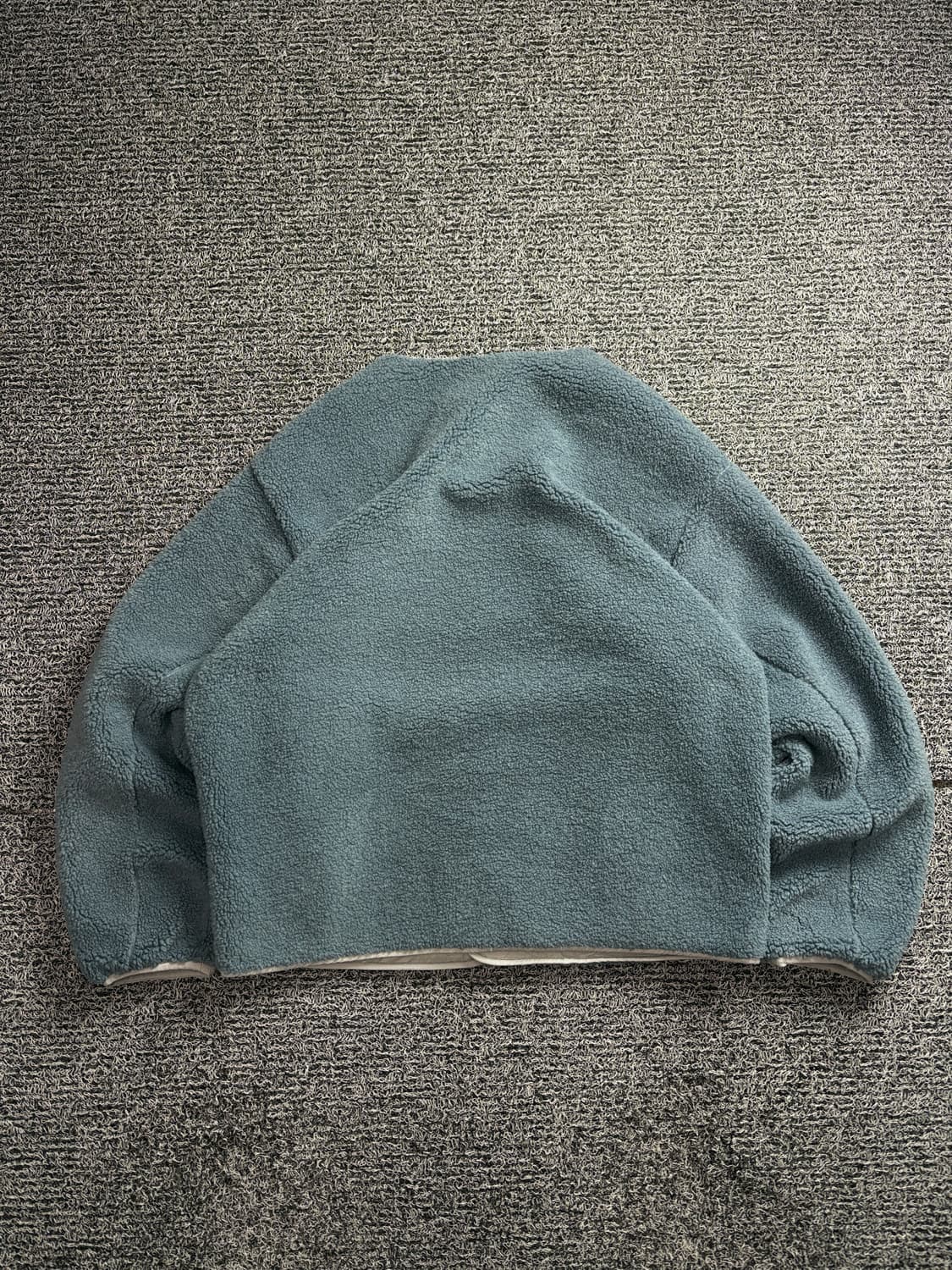 커버낫 미드 퀼팅 리버시블 자켓 라이트 그레이 2492 상품이미지4