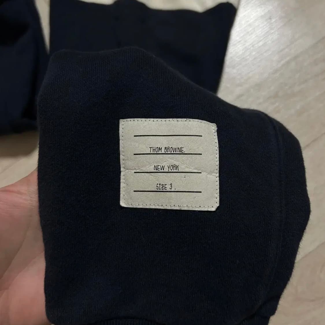 톰브라운 사선 네이비 조거팬츠(3) 상품이미지7