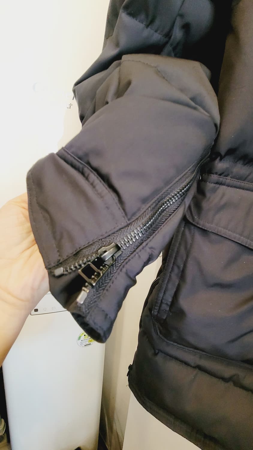 무스너클  패딩 상품이미지4