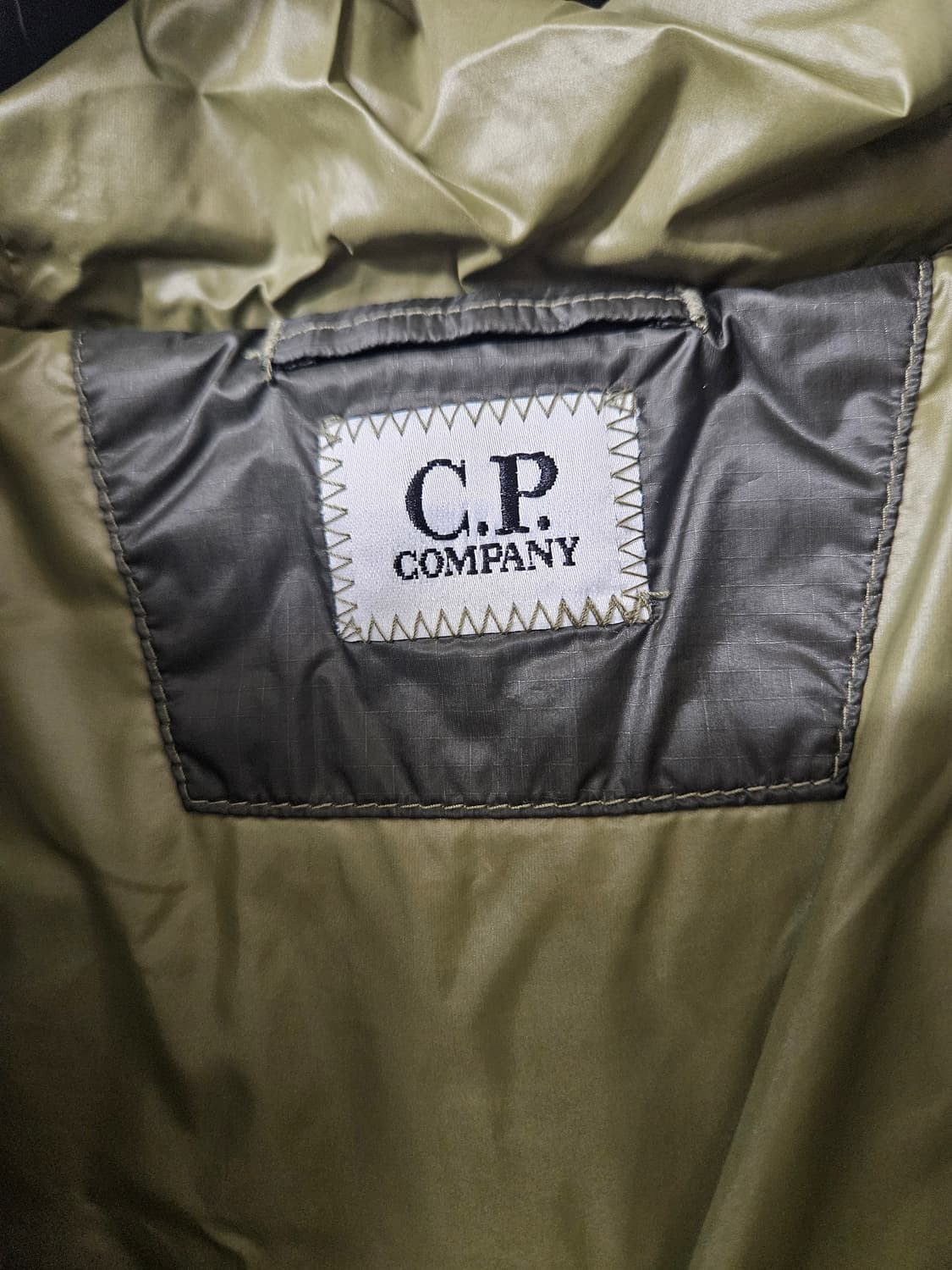 c.p. company 시피 컴퍼니 디디쉘 패딩 그린 L 사이즈 상품이미지5