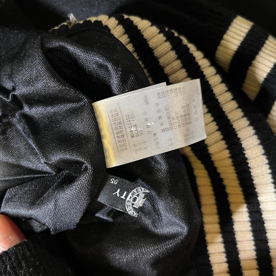 메트로시티 MTG GOLF 반집업 폴라 니트 상품이미지6