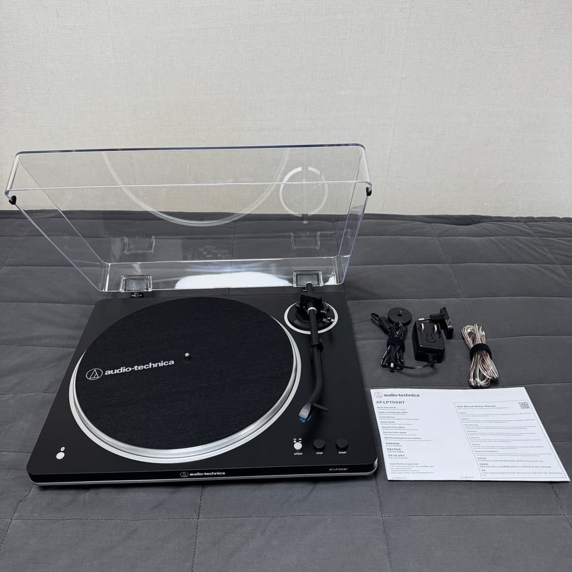 오디오테크니카 턴테이블 AT-LP70XBT 새상품 상품이미지1