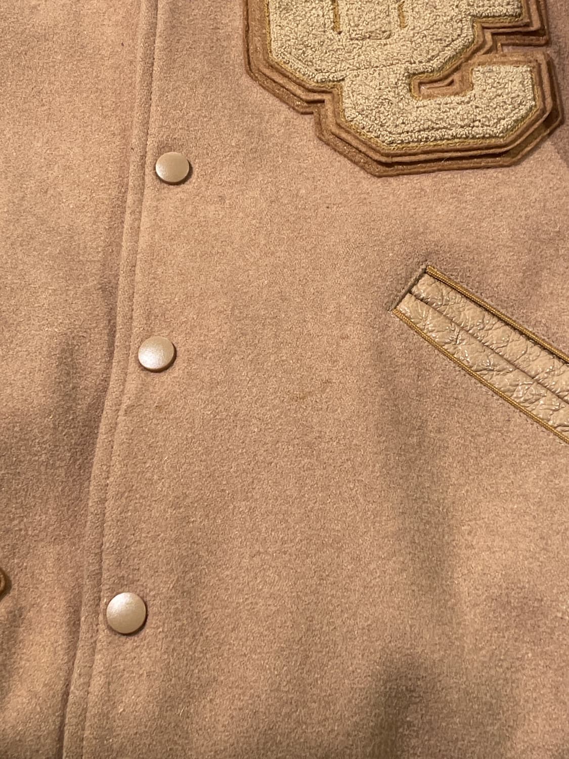 오프닝 세레모니 베이지 oc tonal 바시티 자켓 상품이미지9