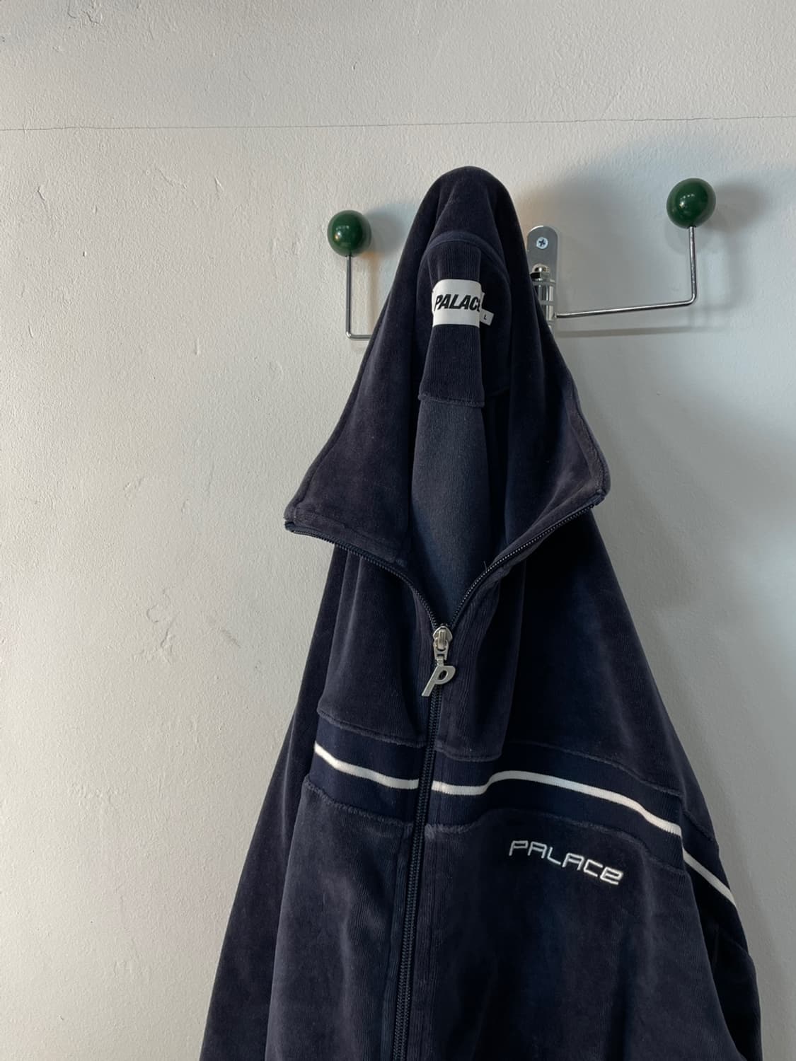 팔라스 벨루어 트랙 자켓  상품이미지1