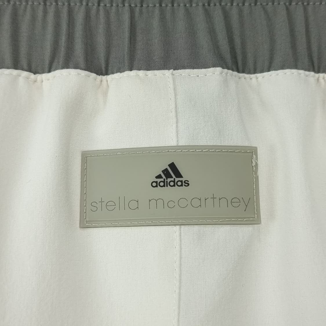아디다스 X 스텔라맥카트니 컬러 배색 미니스커트 M16795 상품이미지6