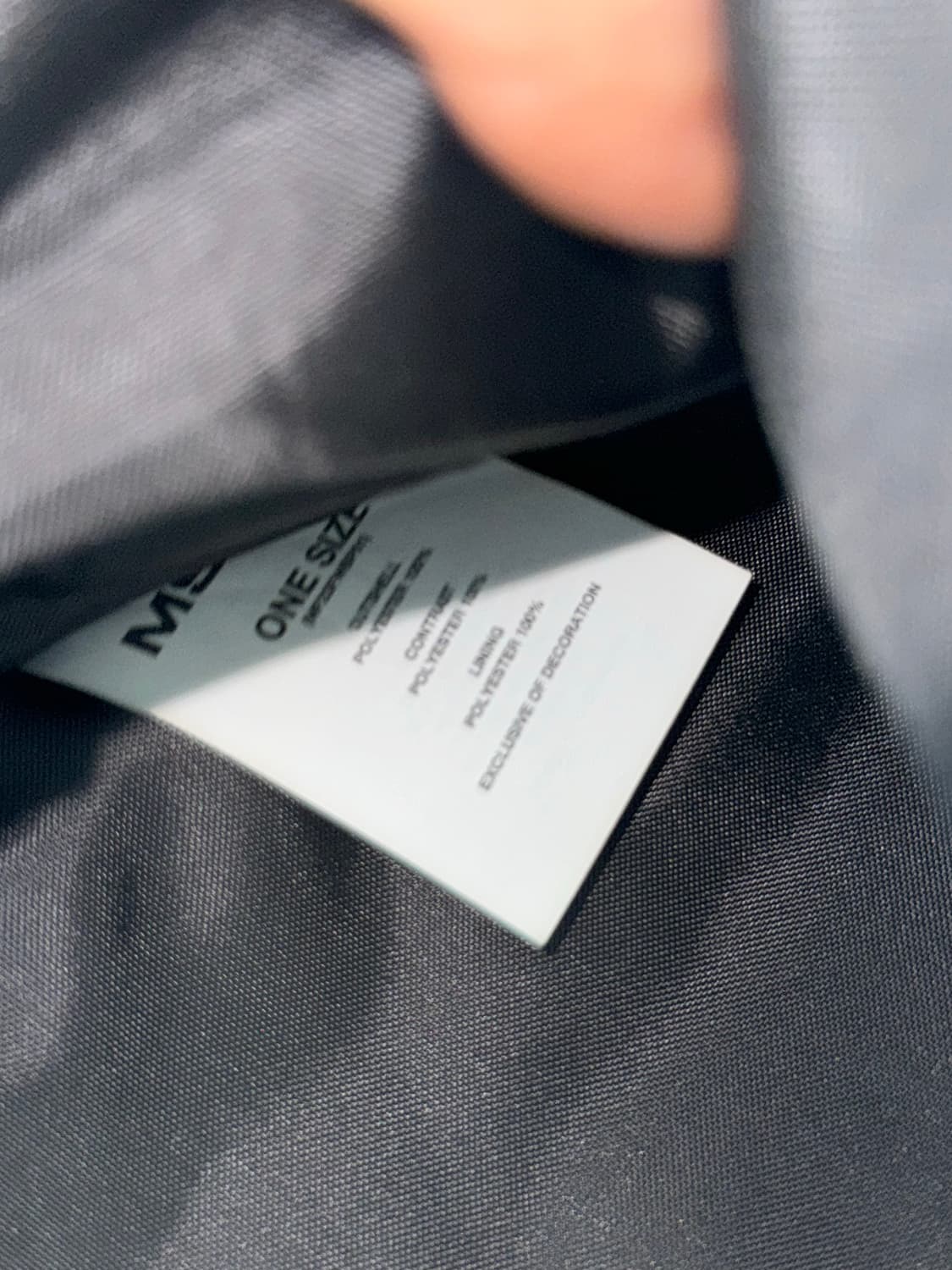 미스치프 투웨이 메쉬 슬링백 블랙 택0 상품이미지4