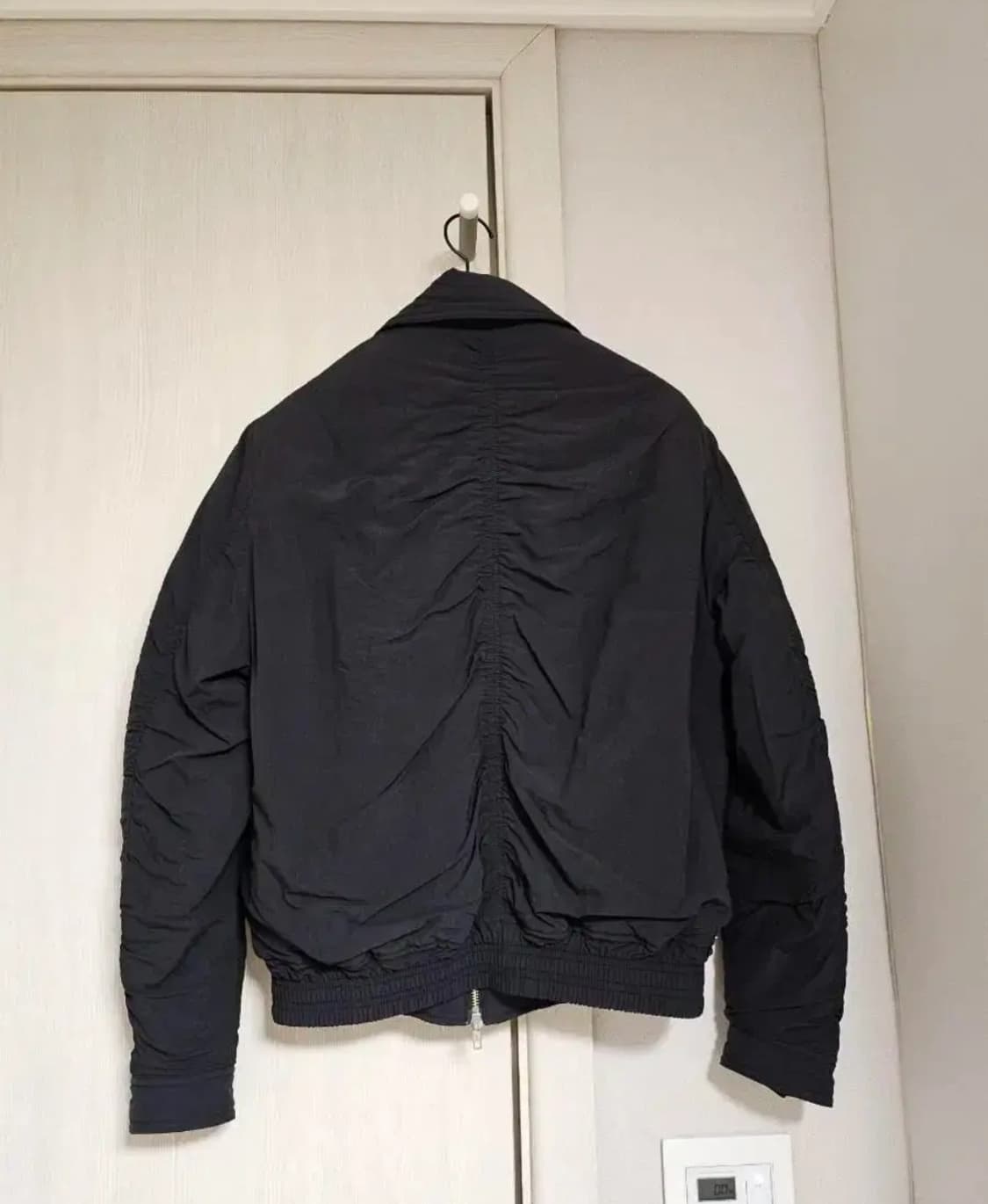 벨리에 Belier 라이닝 봄버 자켓/ 새제품 상품이미지3