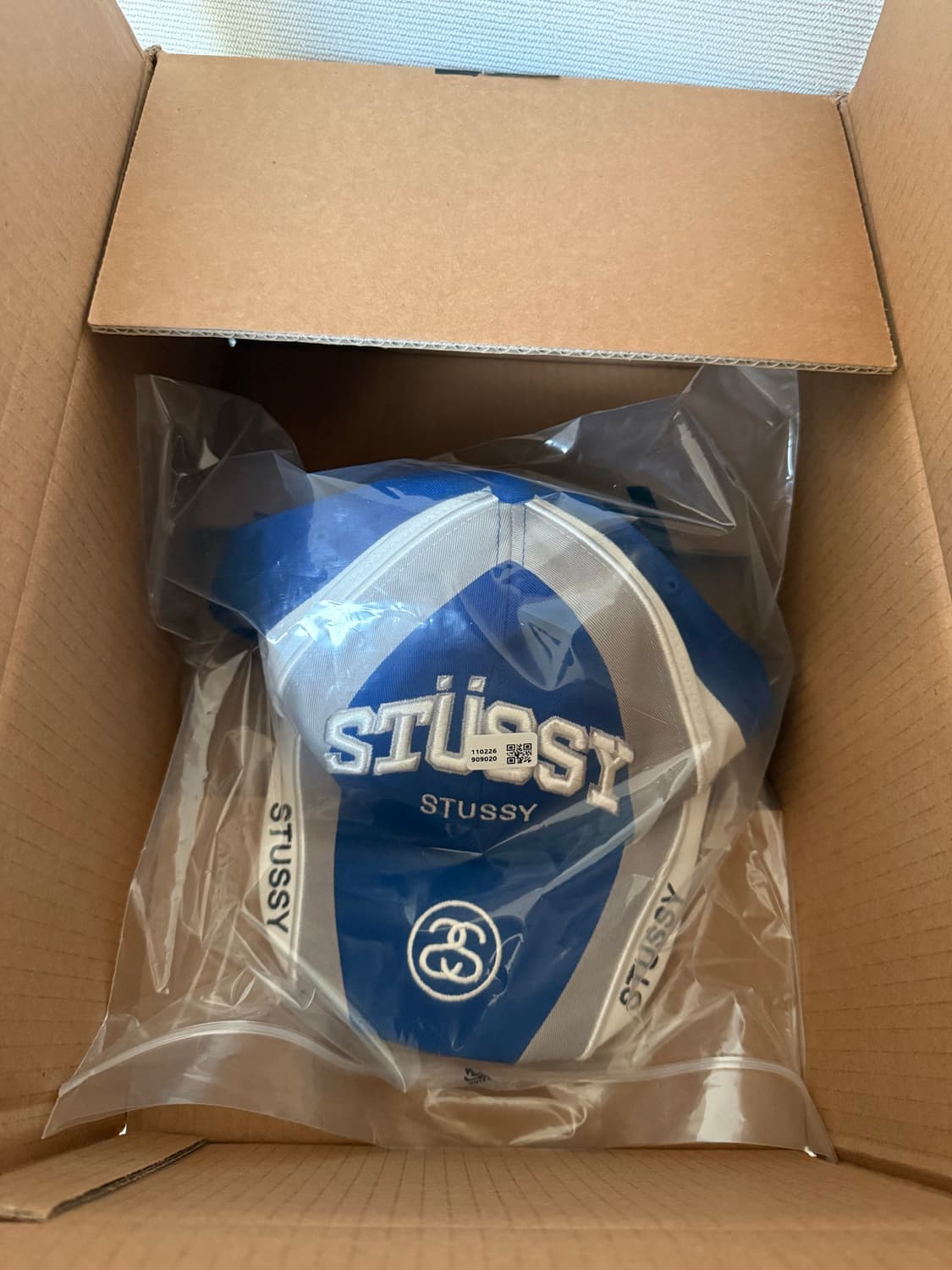 스투시 수베니어 로우 프로 스트랩백 캡 블루 상품이미지4