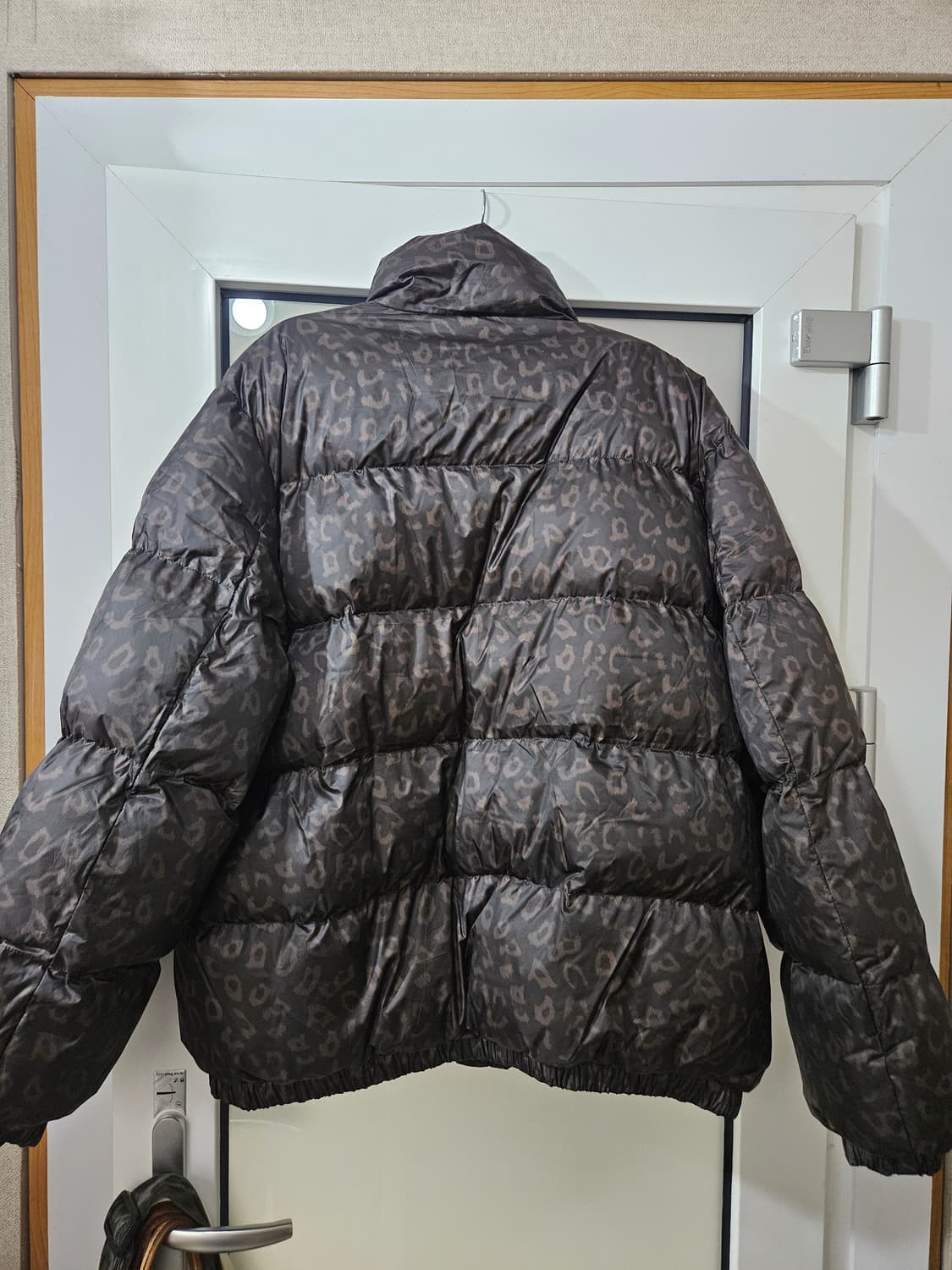 필루미네이트 레오파드패딩 L사이즈 상품이미지5