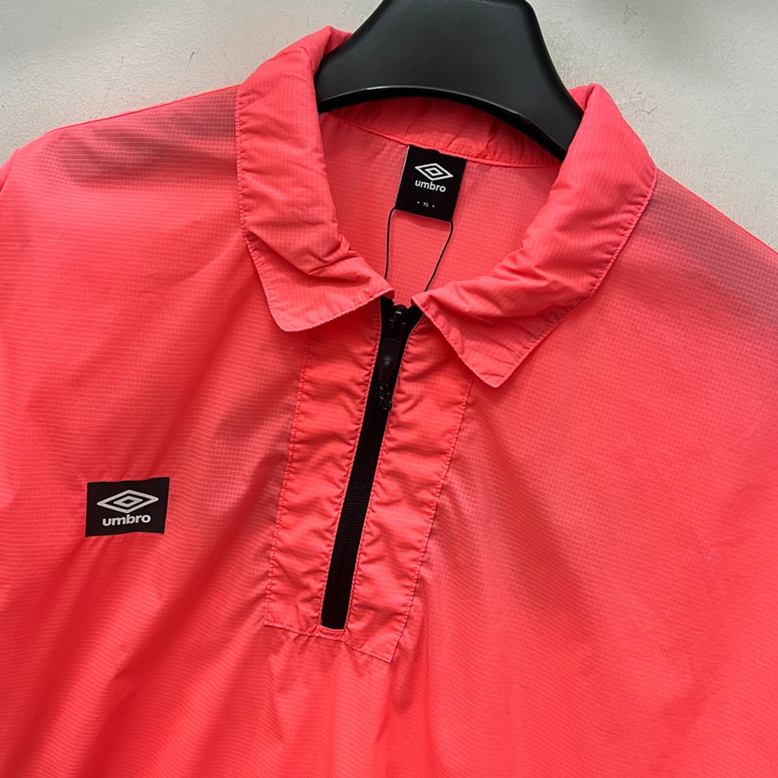 엄브로 OOP 바람막이 피스테 95 상품이미지4