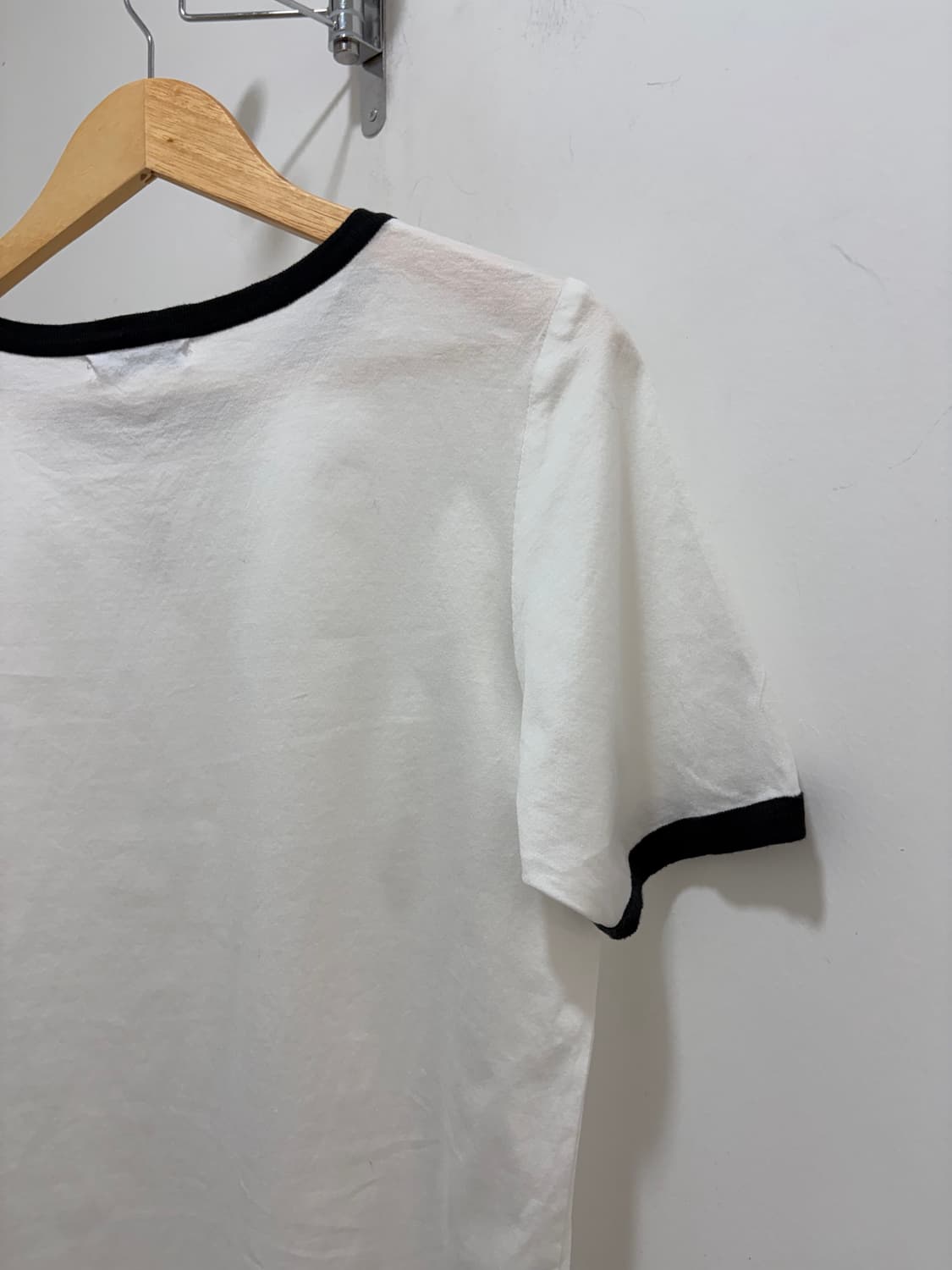 YVES SAINT LAURENT 입생로랑 로고 자수 링거티 반팔 티셔츠 상품이미지8