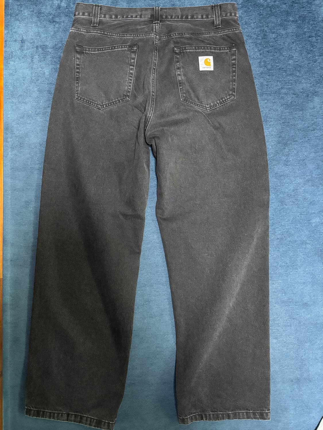 칼하트 윕 랜든 팬츠 로버트슨 블랙 스톤 워시드 상품이미지1