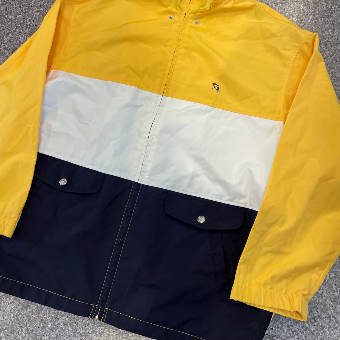 아놀드파마 올드스쿨 바람막이 상품이미지3