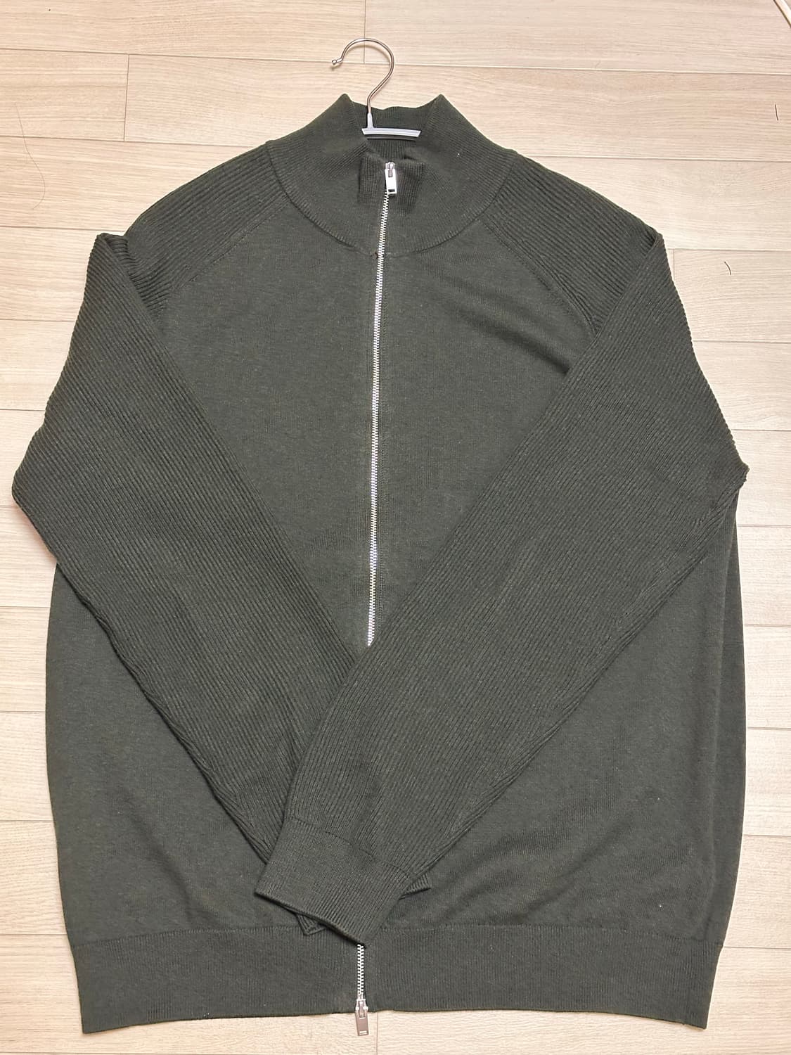 마시모뚜띠 니트집업 새상품 상품이미지1