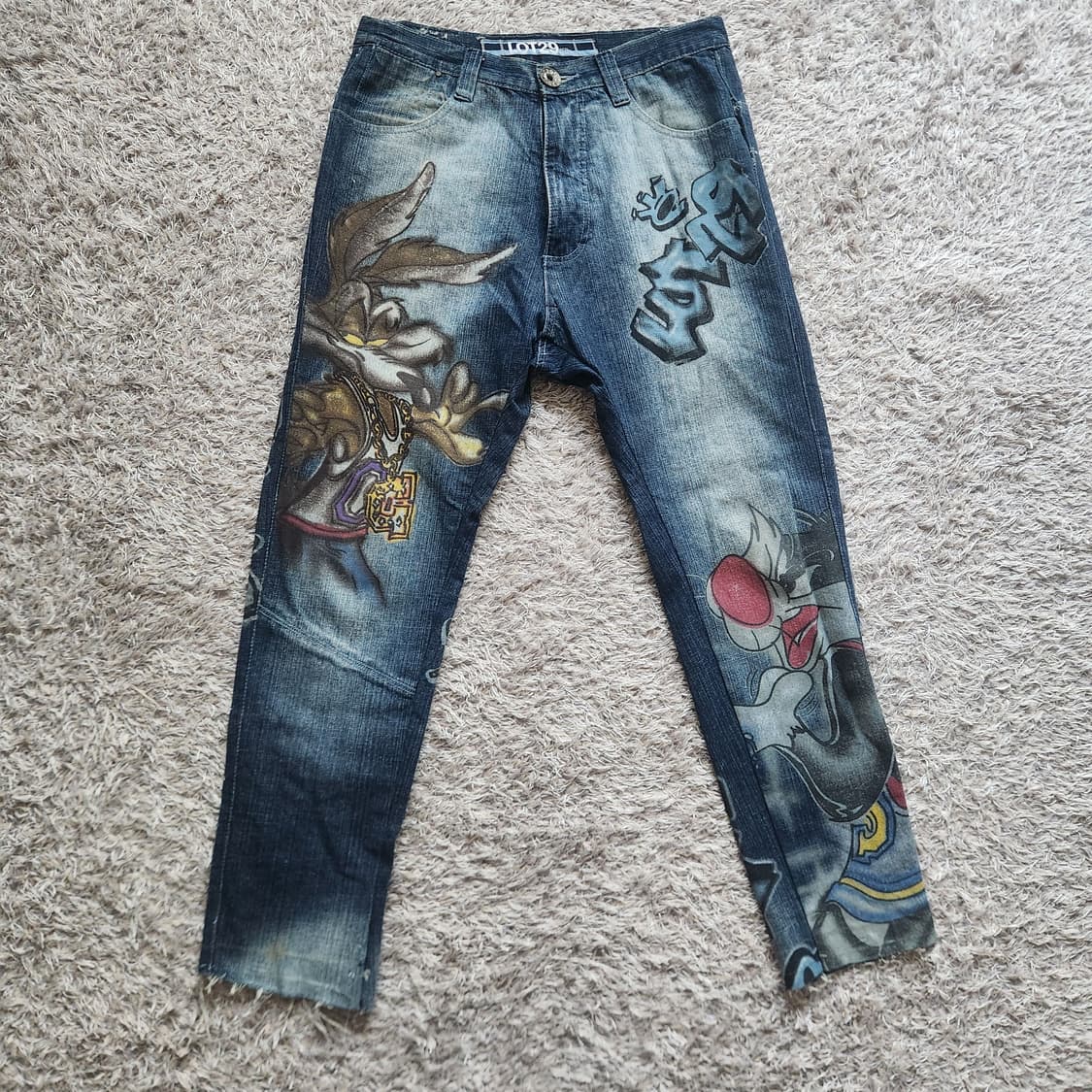 👖 LOT29 루니툰 캐릭터 그래픽 데님 팬츠 — 힙합 스트릿  상품이미지1
