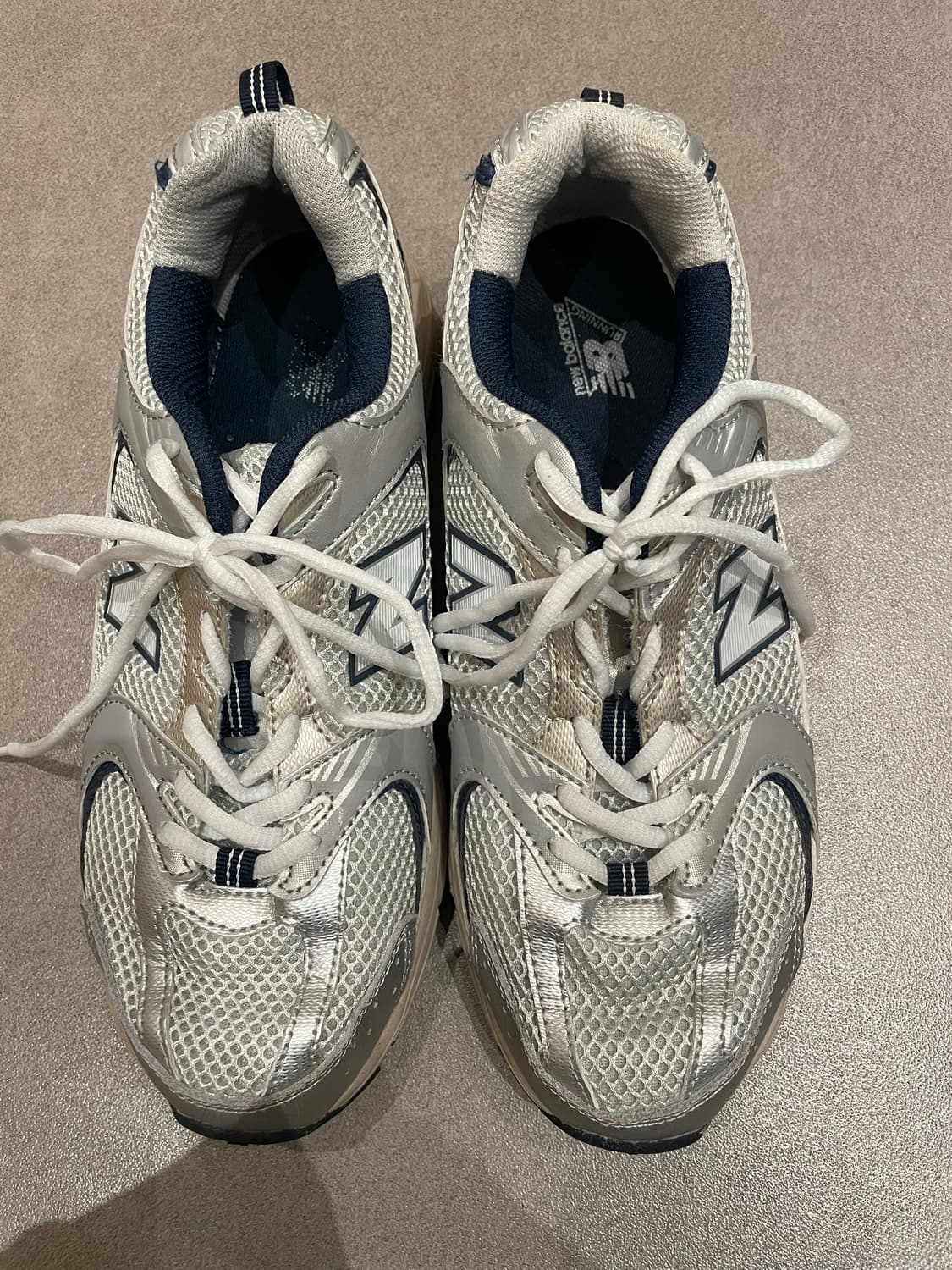 뉴발란스 530 실버 운동화 270mm 상품이미지1