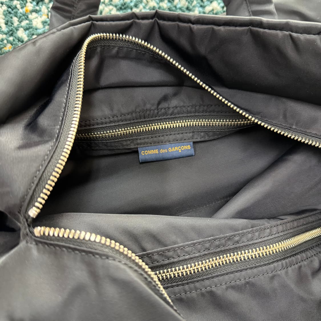 꼼데가르송 나일론 보스턴 토트백 라지  블랙 상품이미지5