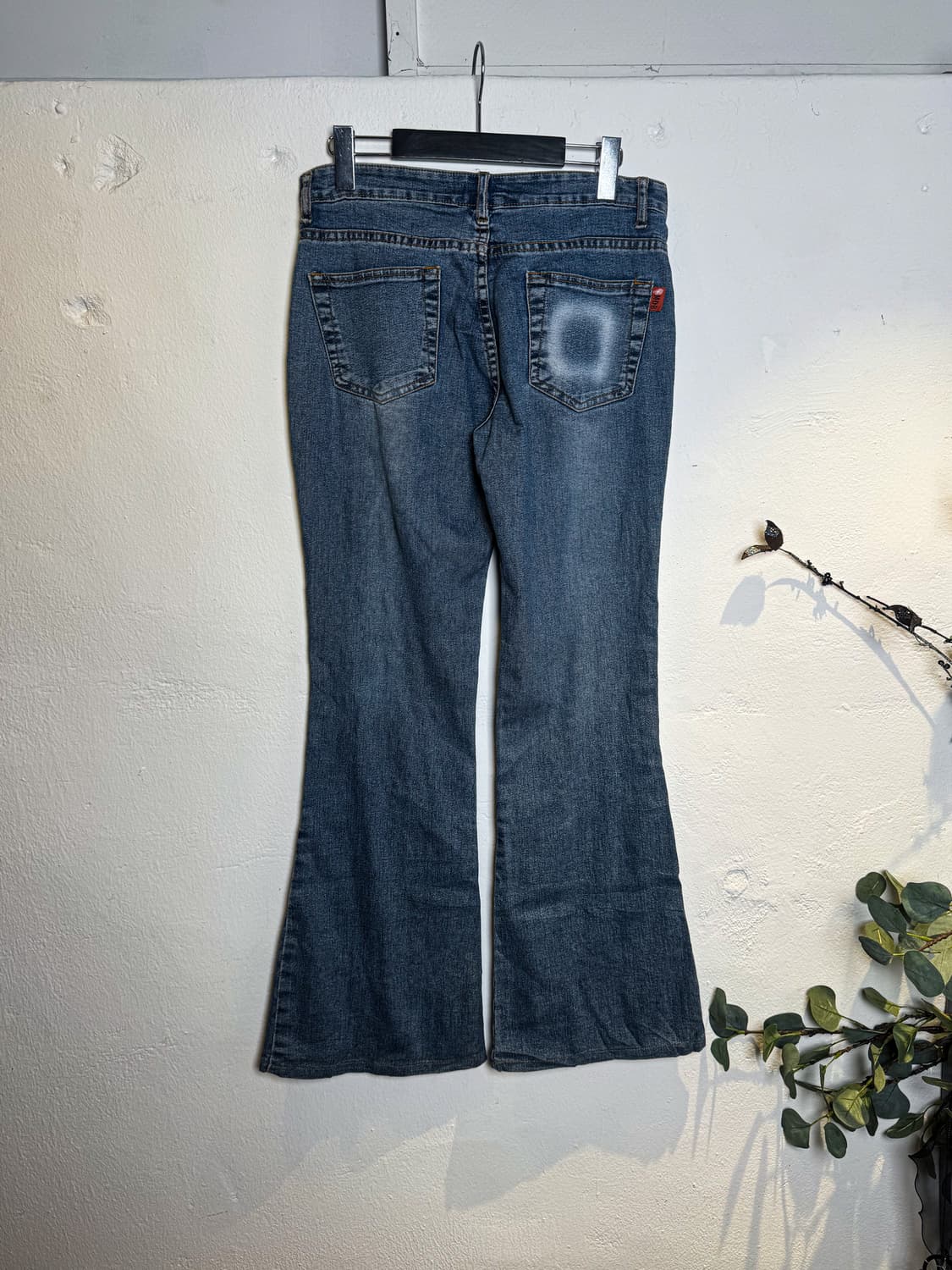 Stud Detail Flare Denim Pants 상품이미지9