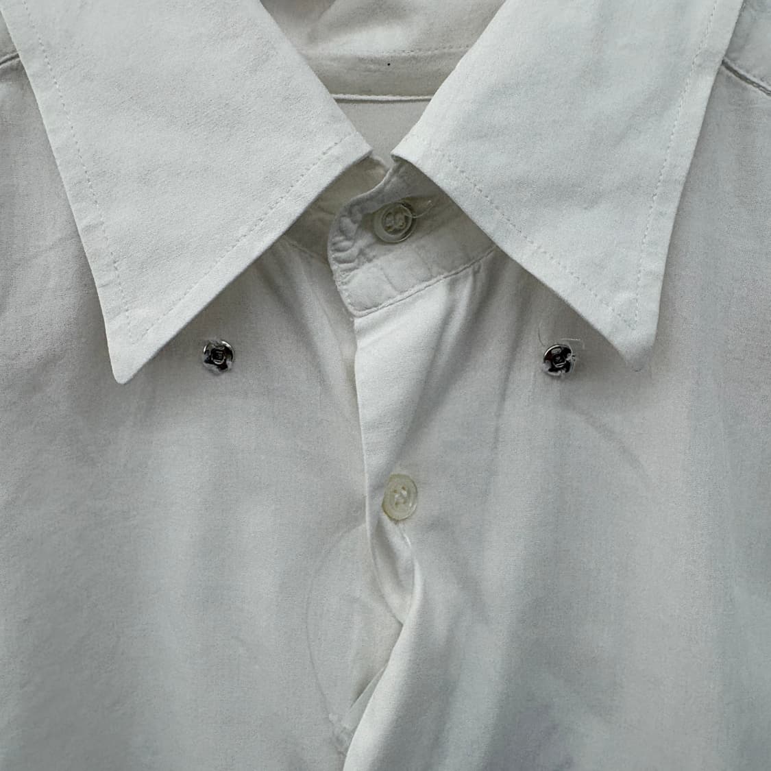 알마니 화이트 반팔 남방 셔츠 남성 L 상품이미지3