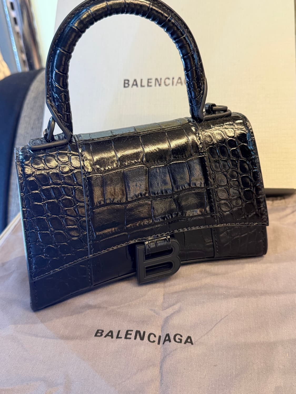 Balenciaga 샤이니 크로커 아워글래스 탑핸들백 상품이미지3