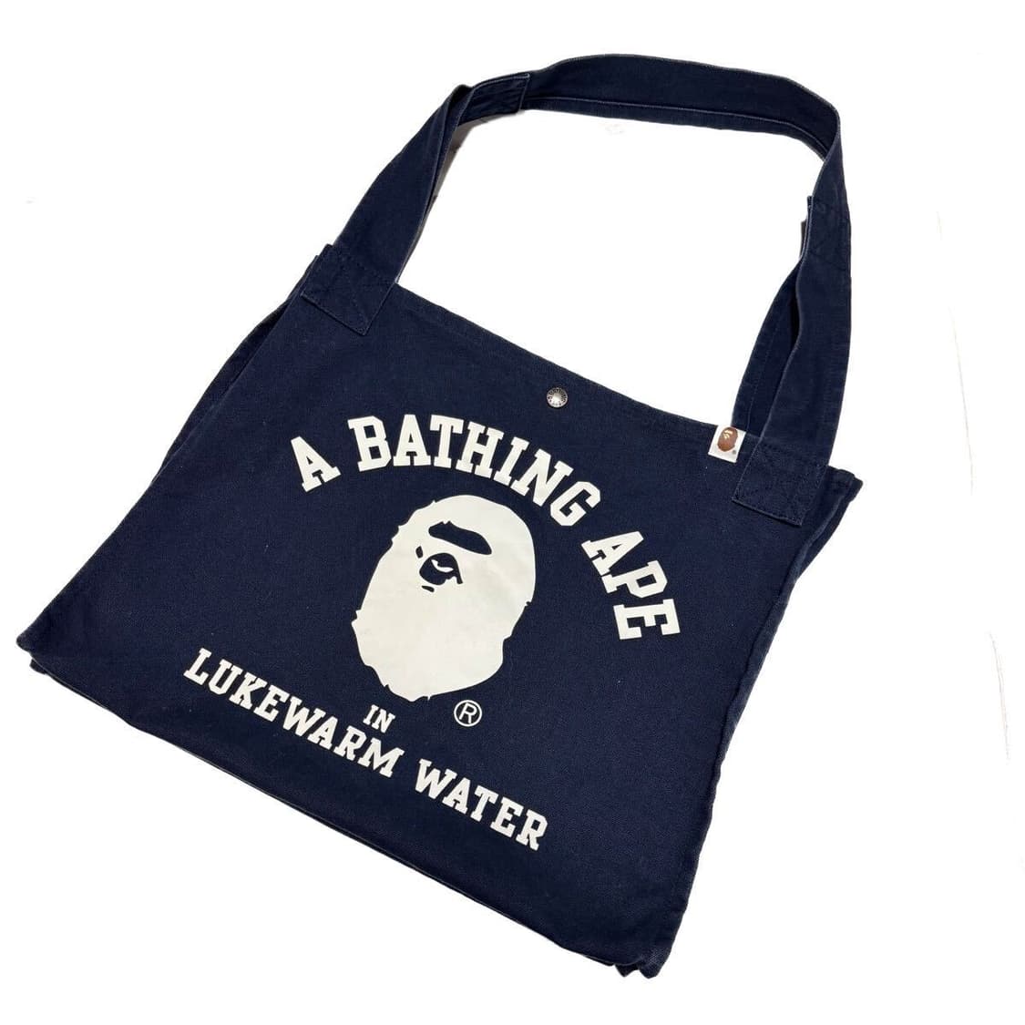 A BATHING APE® — 2015 HAPPY TOTE 상품이미지1