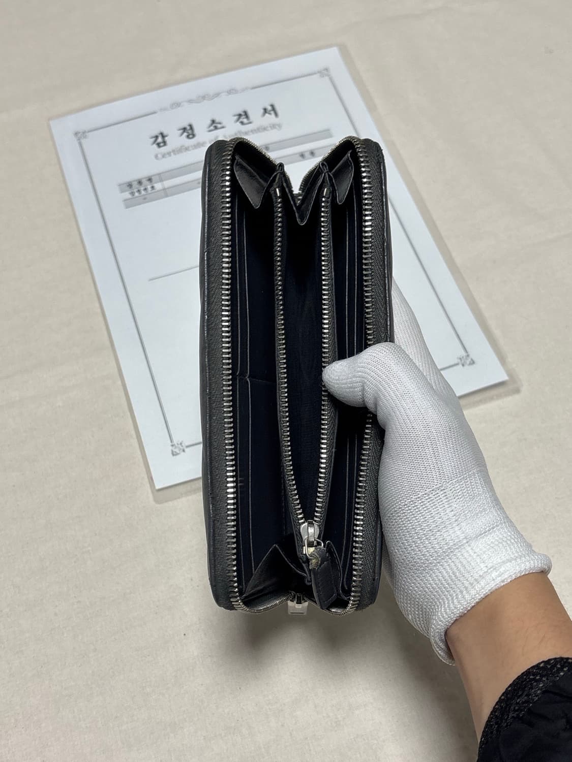 생로랑 마틀라세 모노그램 퀼팅 지퍼돌이 장지갑 [os] 상품이미지8