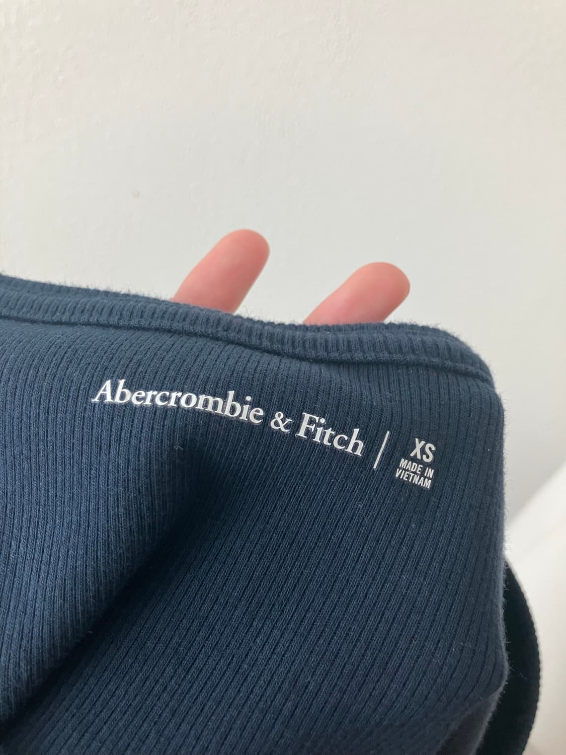 아베크롬비 네이비 골지 긴팔티셔츠 롱슬리브티 딱붙핏 상품이미지5