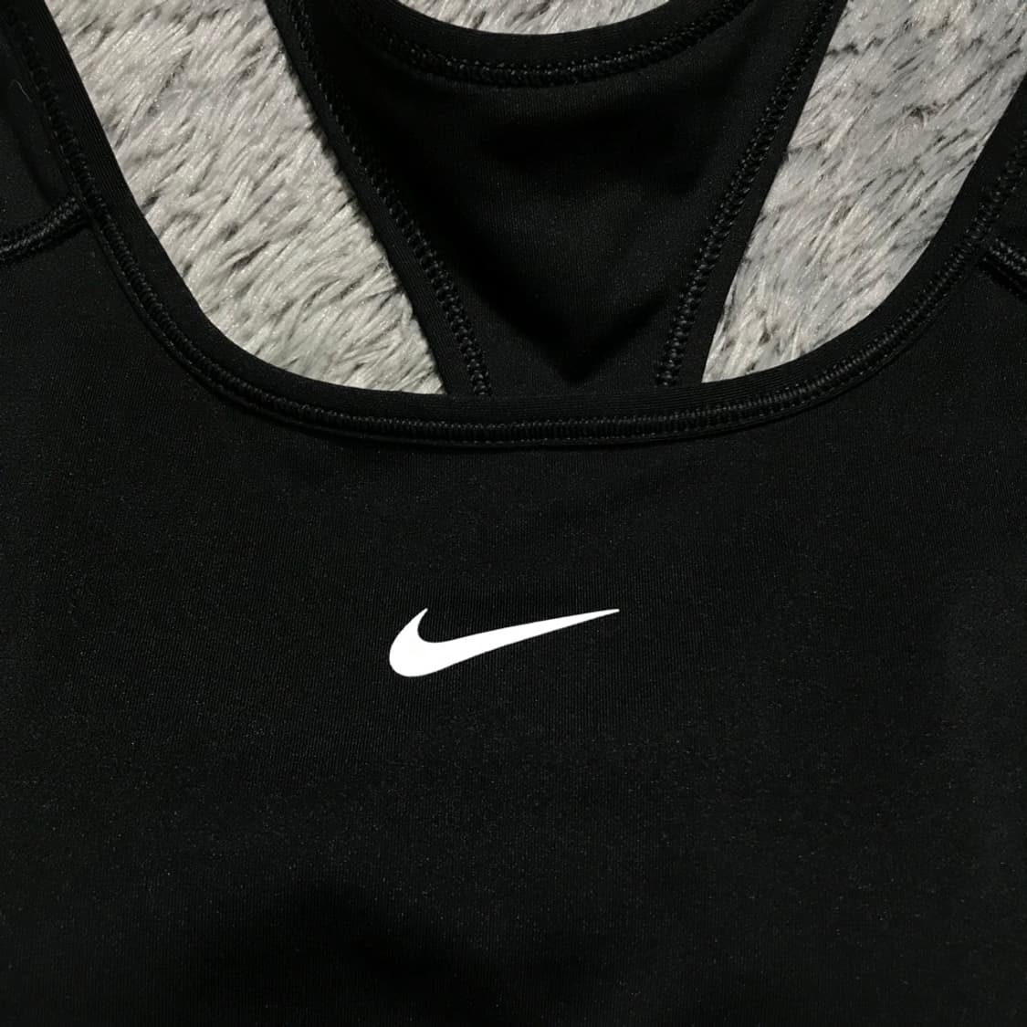 [[여성 M, A급] 나이키(NIKE) 스우시 드라이핏 브라탑@370 상품이미지3