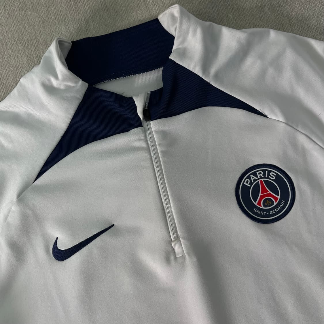 100 나이키 파리생제르망 긴팔 유니폼 상품이미지2