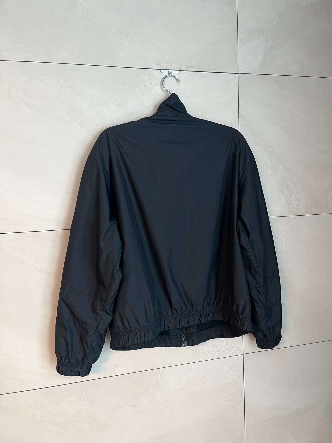 나이키 스우시 리펠 에센셜 바람막이 블랙 [M] 상품이미지2