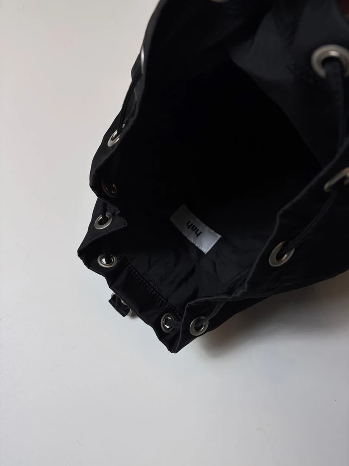 하아카이브 HAH ACHIVE 포코노 버킷 슬링백 Q1522 상품이미지5