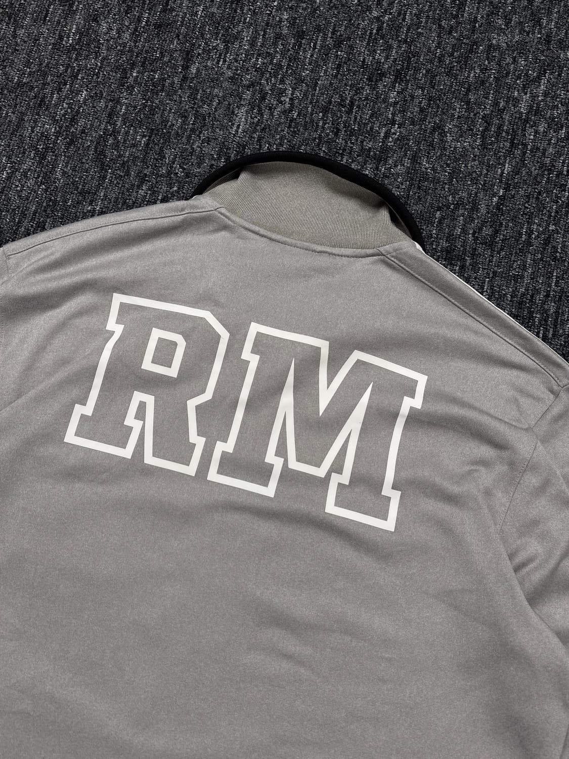 아디다스 레알마드리드 그레이 트랙탑 져지 상품이미지7