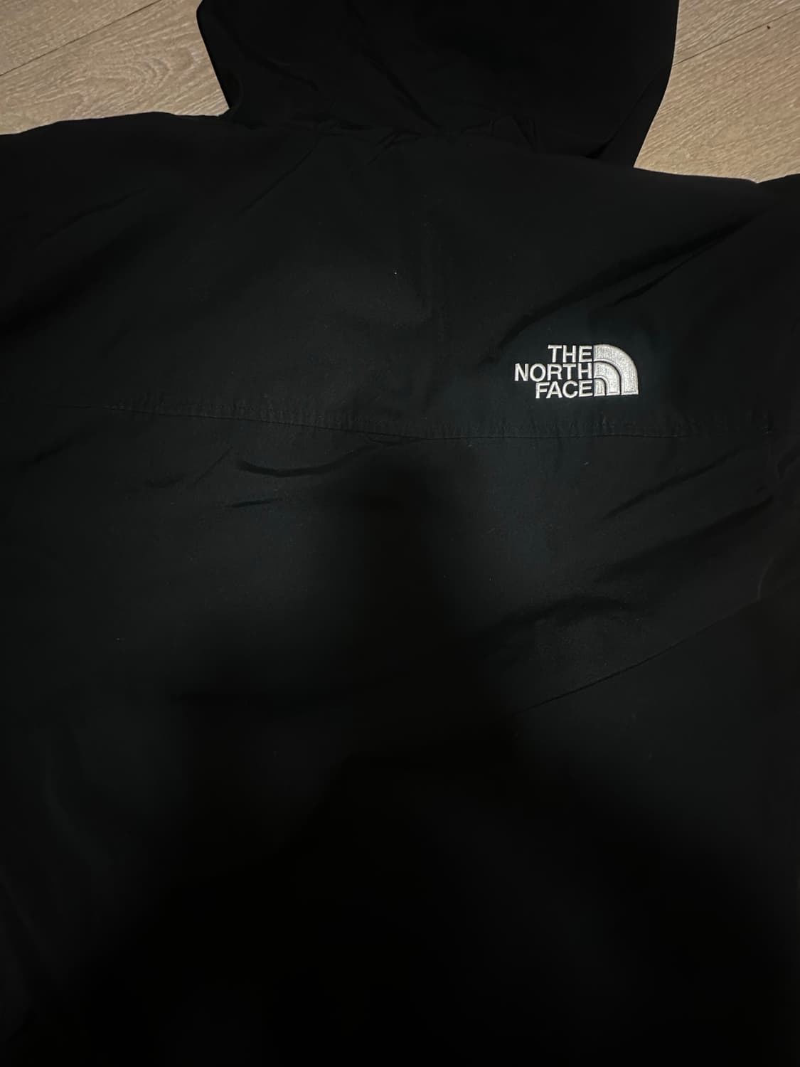 노스페이스 바람막이 상품이미지3