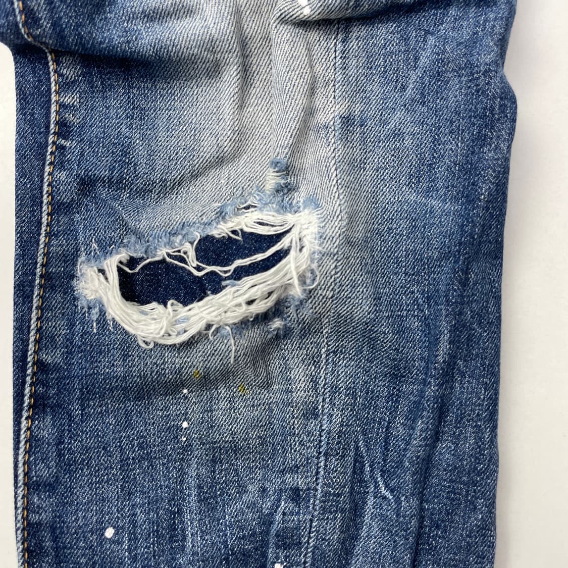 디스퀘어드2 그런지 워싱 데님 청바지 상품이미지5