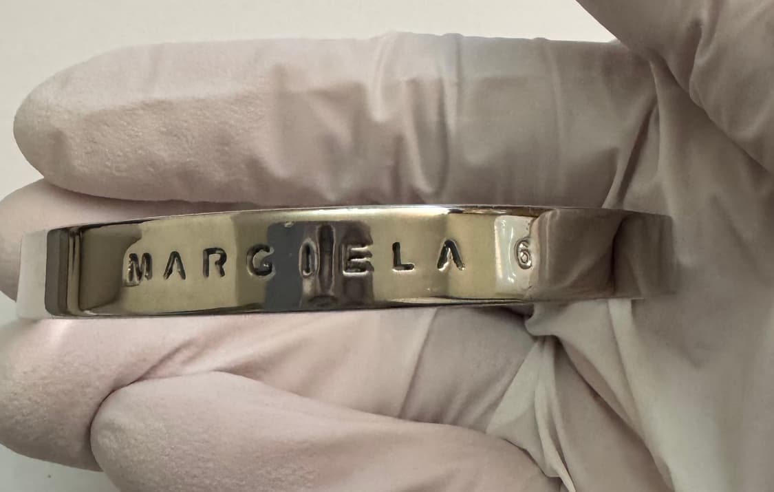 masion margiela 6 로고 넘버 커프 브레슬릿 상품이미지2