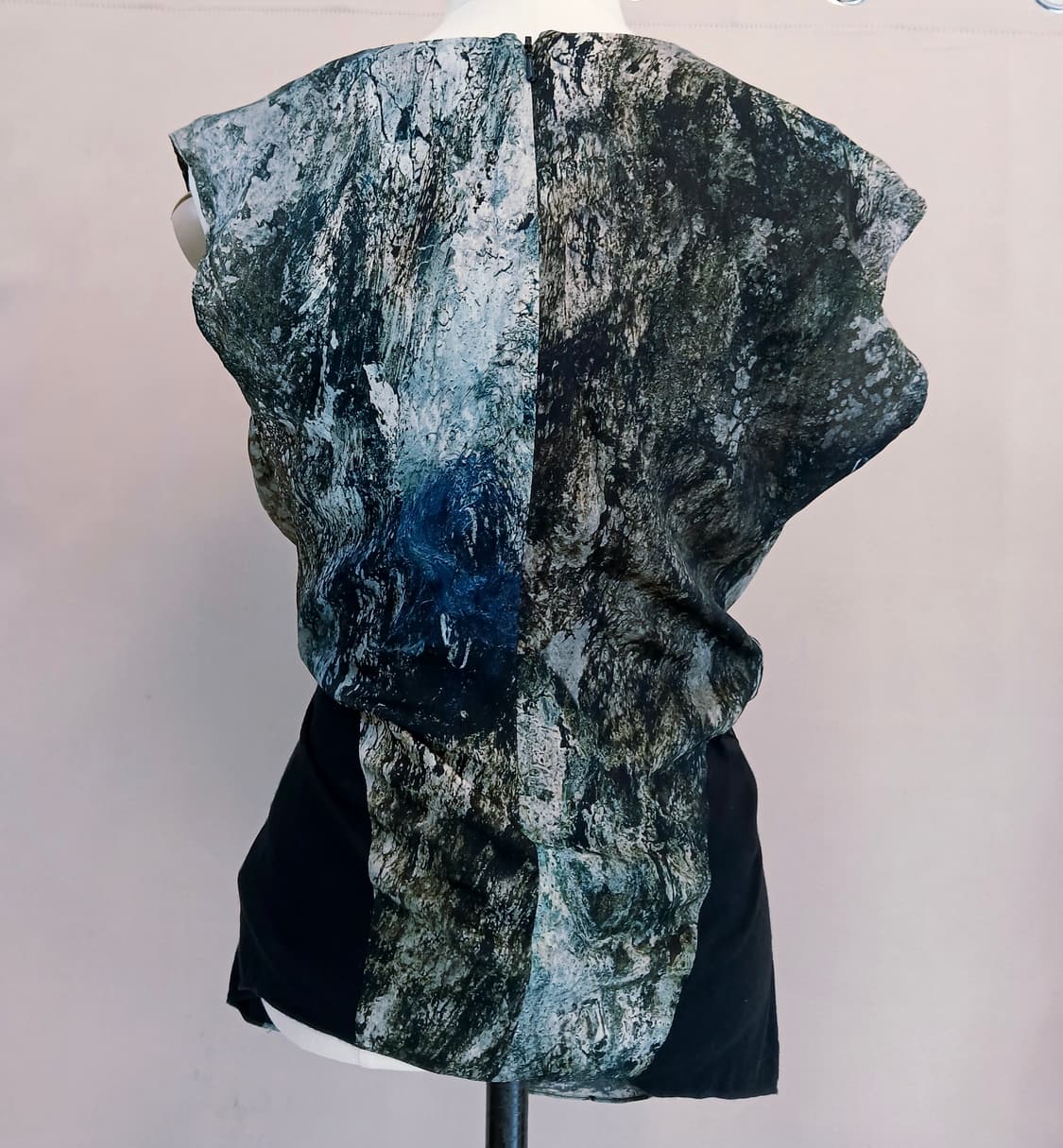 [HELMUT LANG] 실크 드레이핑 탑 (90% Silk) 상품이미지2