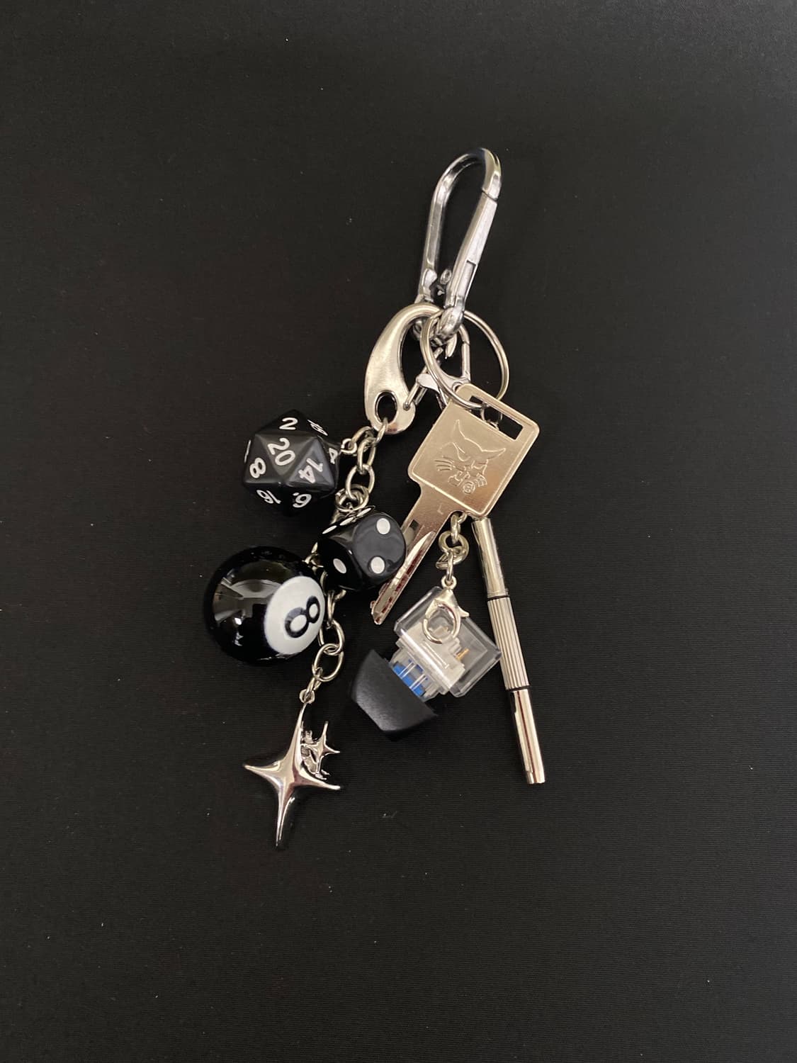 8볼 다이스 키링 상품이미지2