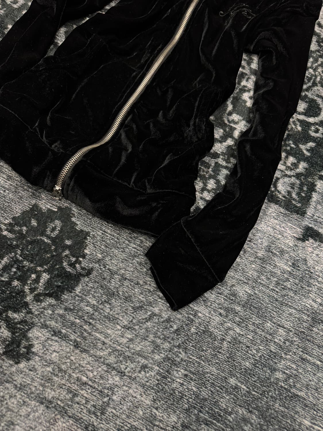 Xfrm logo black velour hoodie 상품이미지5