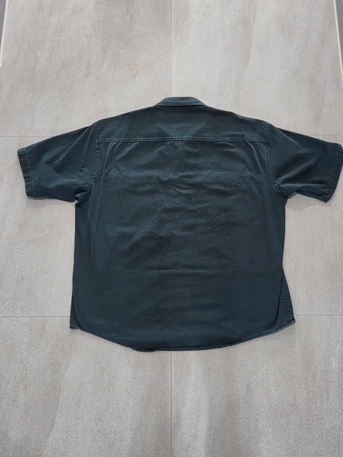 칼하트 반팔 워크셔츠 상품이미지2