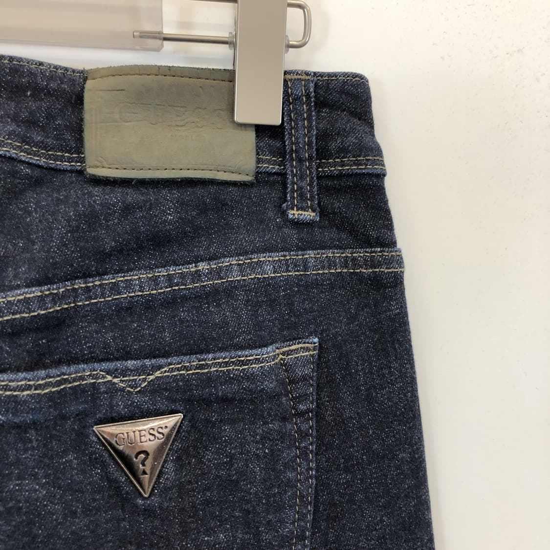 게스 프리미엄 은장 레귤러 데님진 30-31  상품이미지4
