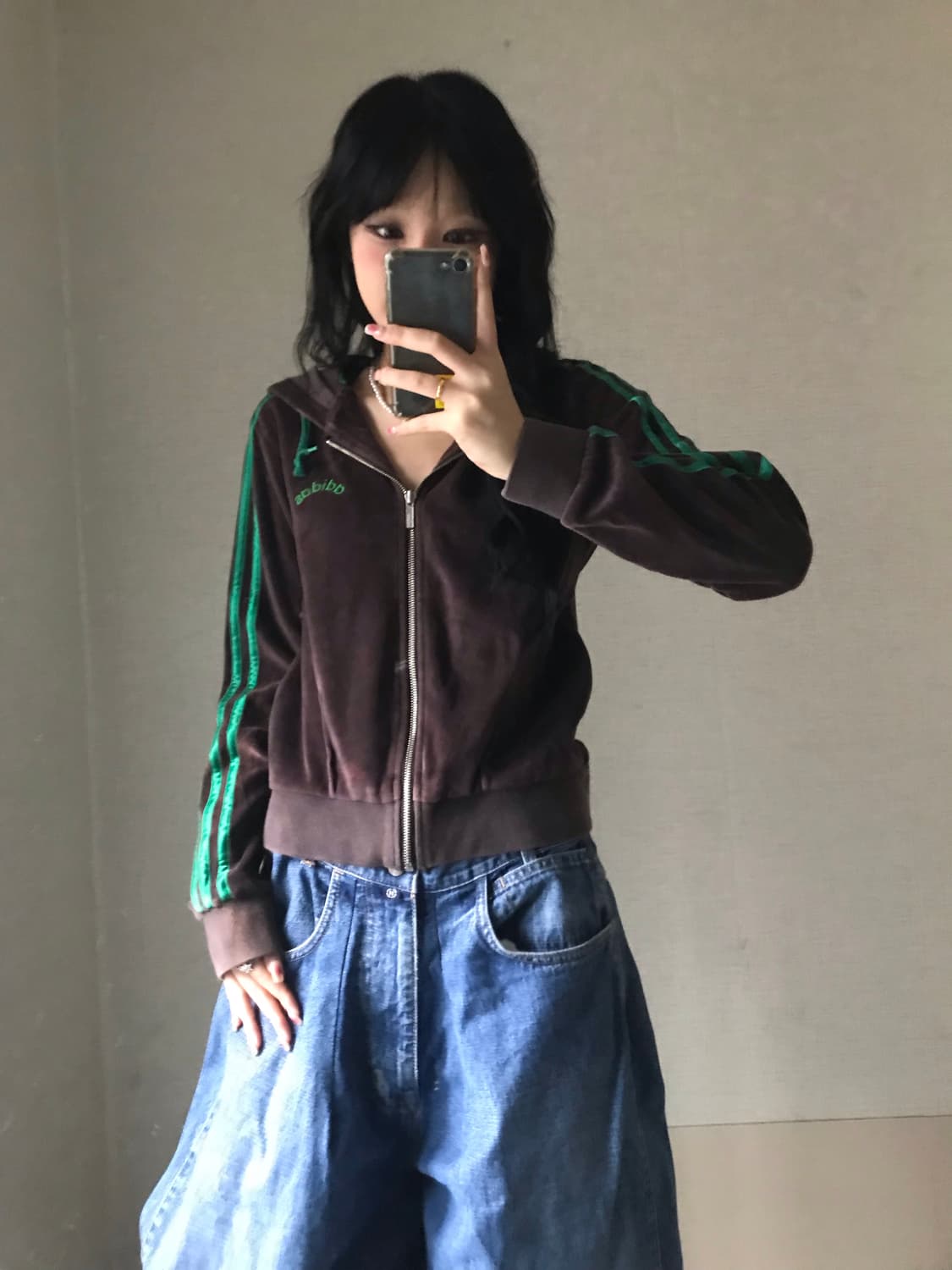 아디다스 브라운 벨벳 후드집업 상품이미지3