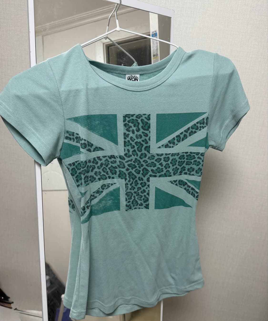 leo gyaru t-shirts vintage 상품이미지1